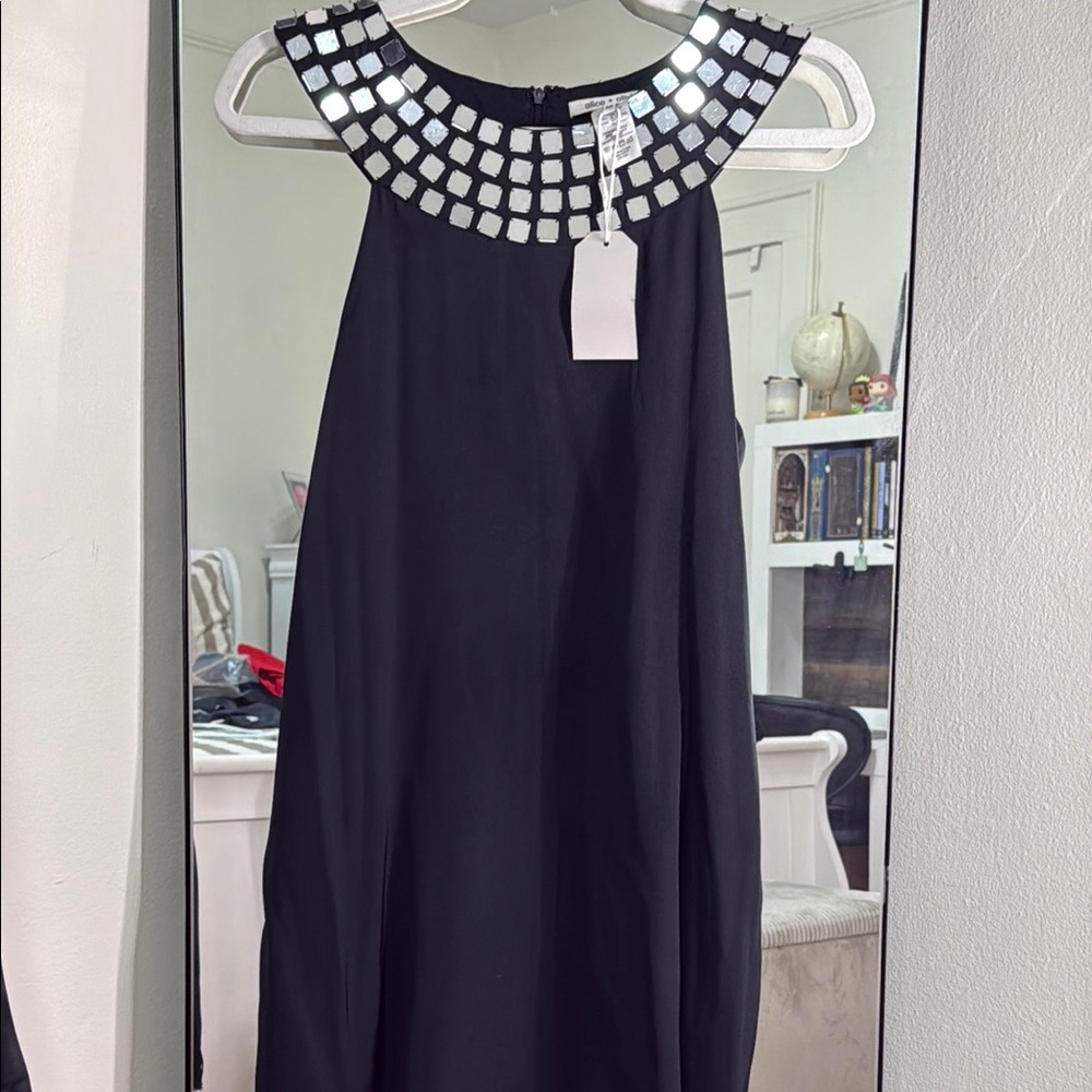Alice + Olivia Black and White Sheath Mini Dress